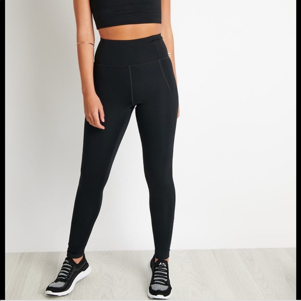 Girlfriend collective black leggings